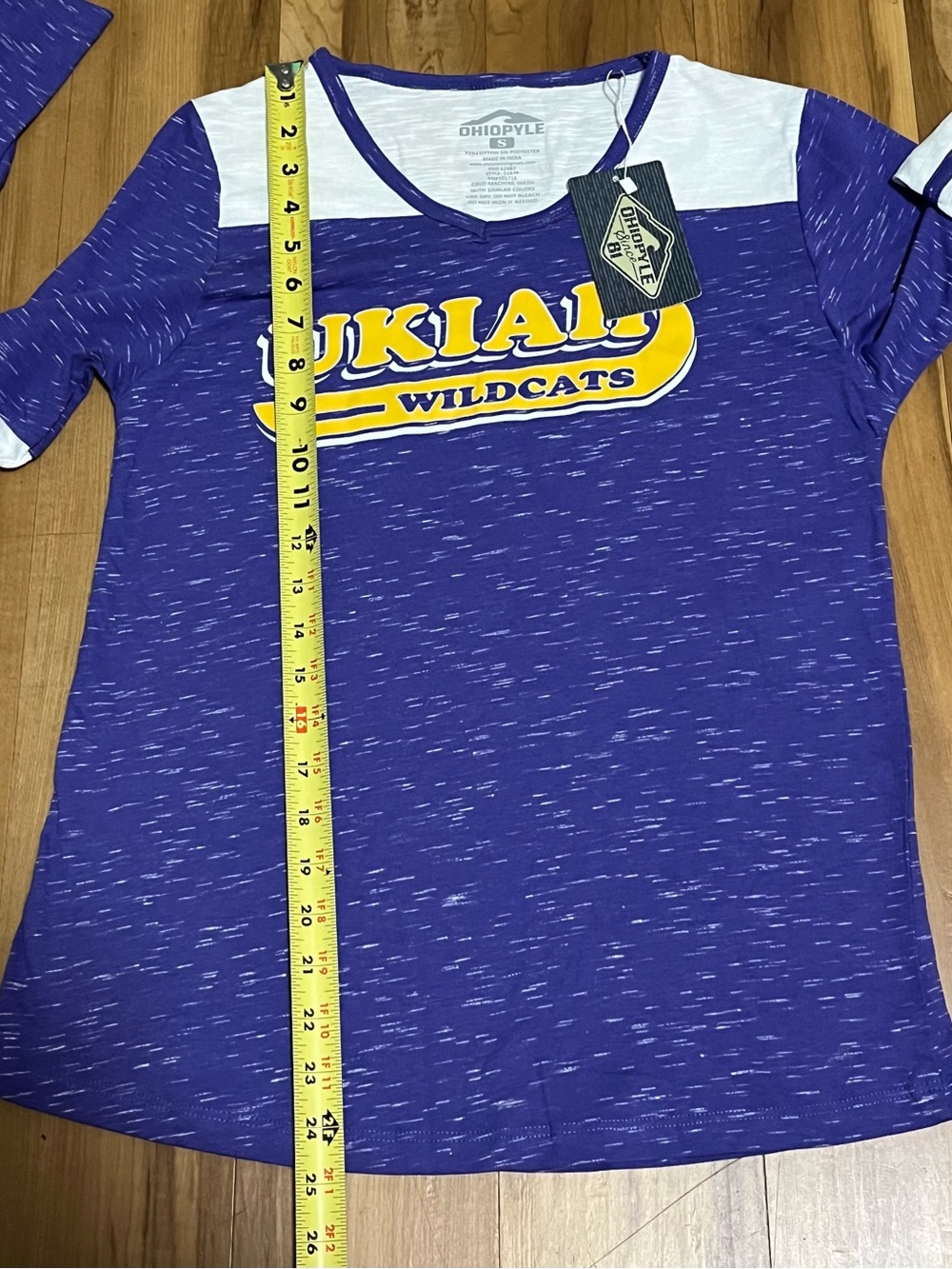 OhioPyle Ukiah Wildcats Long Sleeve V-Neck Tee NWT Size Small Purple - Picture 7 of 8